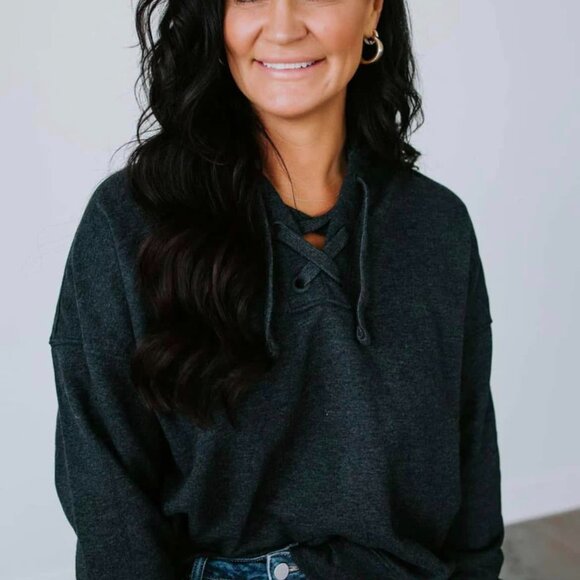 Leif Criss Cross Hoodie by Lily & Lottie. Size small. New with tags. - Picture 2 of 2